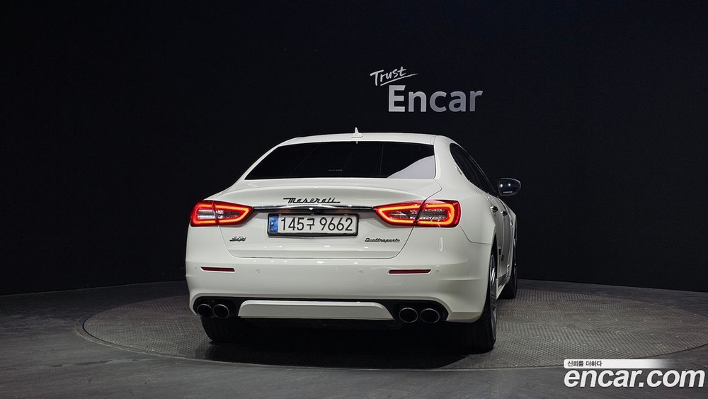 Maserati Quattroporte 3.0 Дизель GranLusso (08.2019)