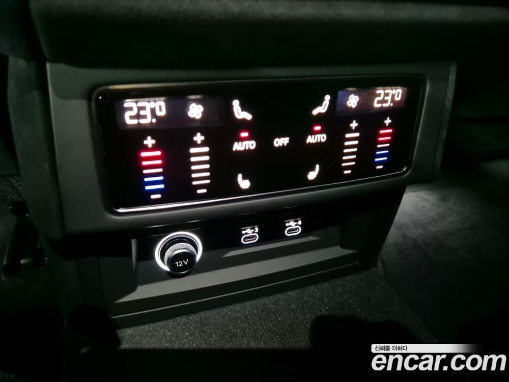 Lamborghini Urus 4.0 V8 퍼포만테 (08.2023)