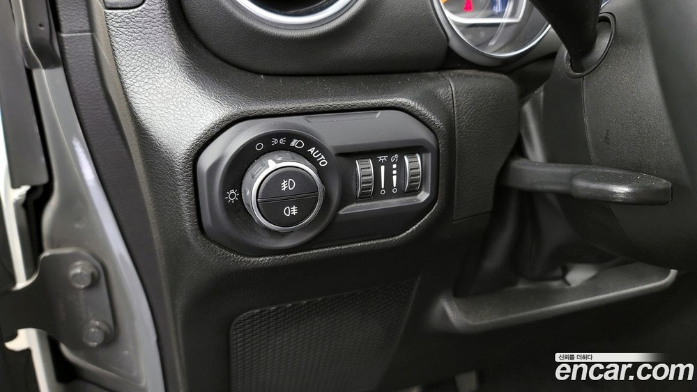 Jeep Wrangler (JL) 2.0 Overland Power Top 4 двери (06.2023)