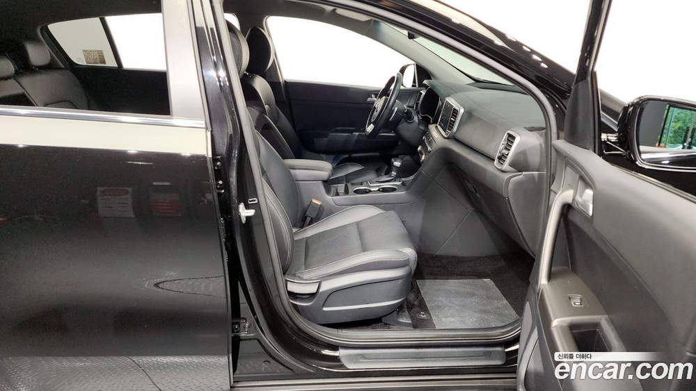 Kia Sportage The Bold Дизель 2.0 2WD (08.2020)