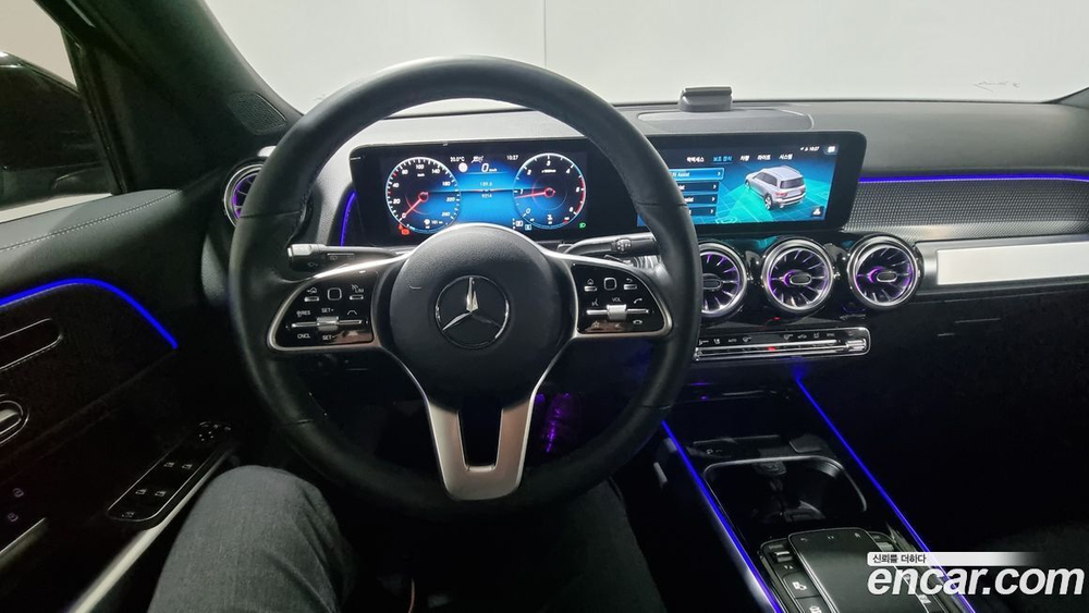 Mercedes-Benz GLB-Class X247 GLB200 d (04.2023)