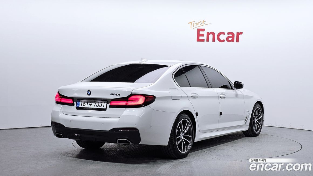 BMW 5 Series (G30) 520i M Sports (10.2022)