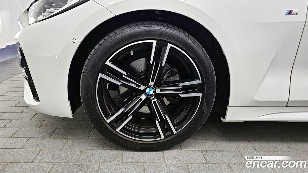 BMW 4 Series (G22) 420i M Sports Coupe (03.2022)