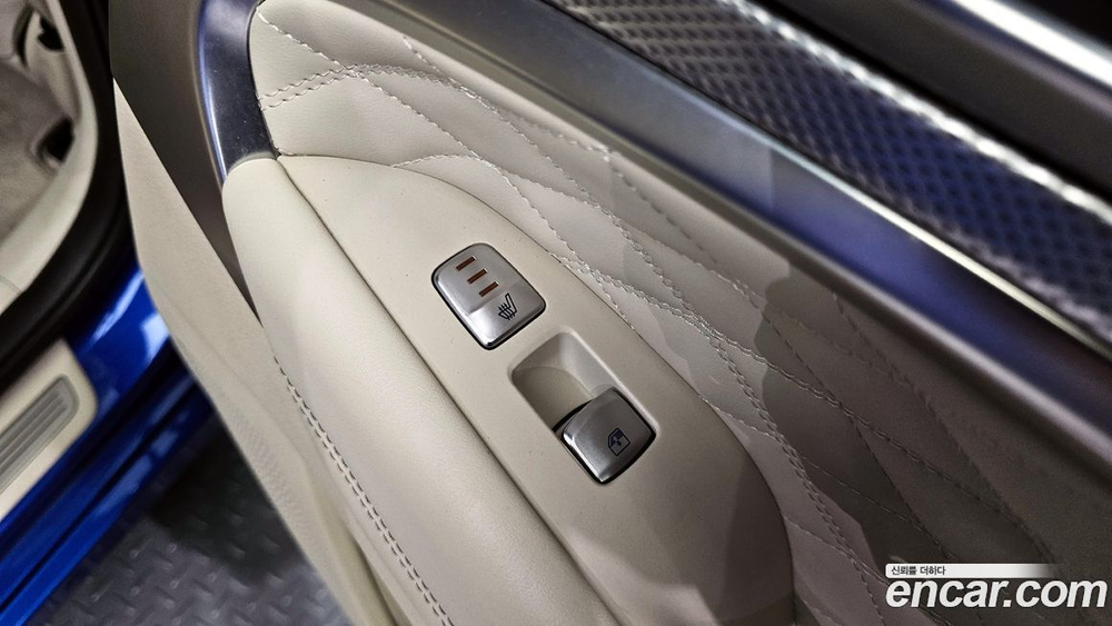 Genesis The New G70 Бензин 3.3T 2WD (07.2021)