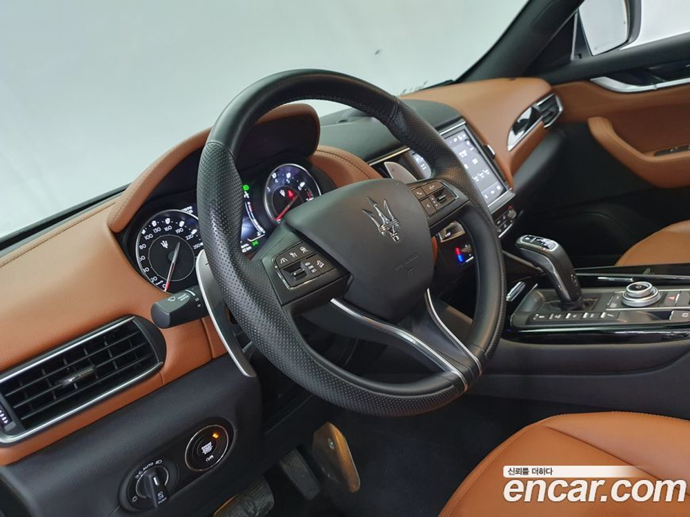 Maserati Levante 2.0 GT AWD (05.2022)