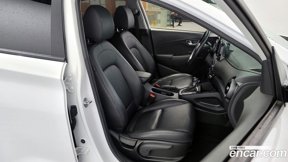 Hyundai The New KONA Бензин 1.6 Turbo 2WD (07.2021)