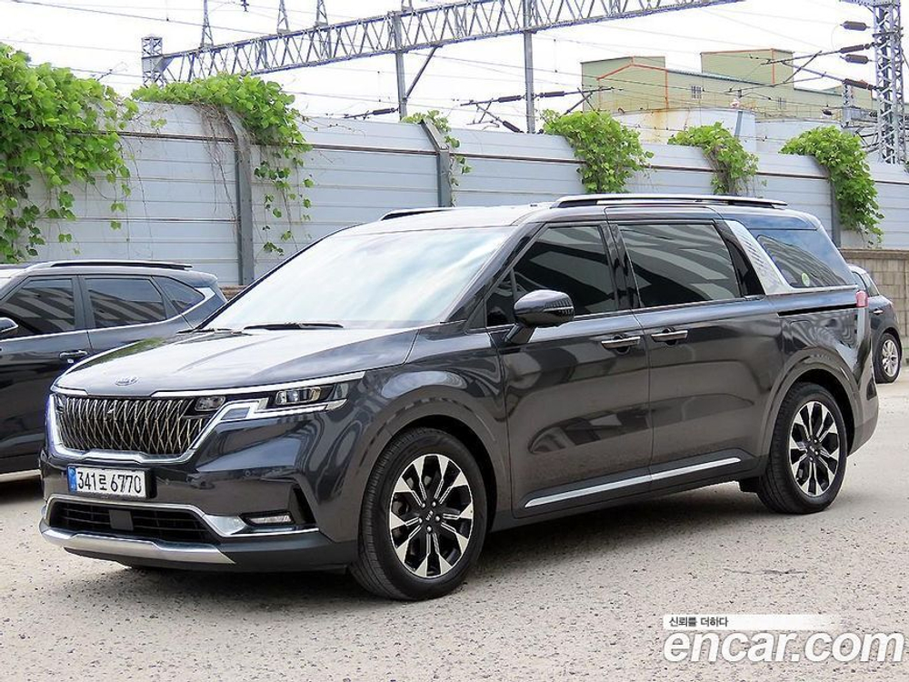 Kia Carnival (Sedona) 4 Generation 9-и местный Signatures (01.2021)