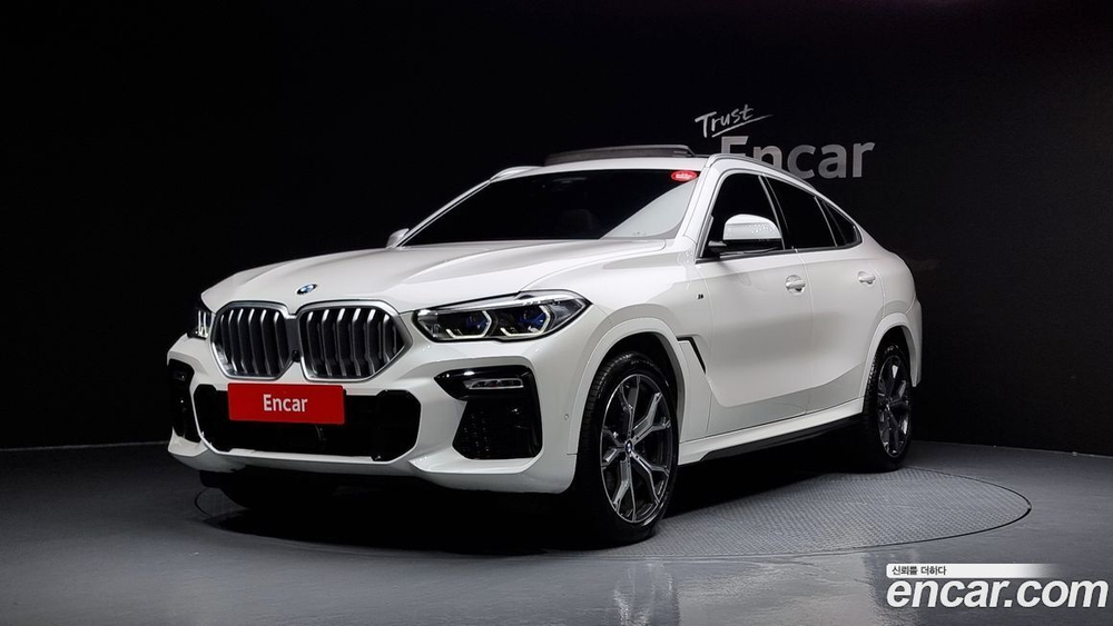 BMW X6 (G06) xDrive40i M Sports (02.2021)