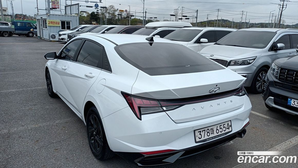 Hyundai Avante (CN7) 1.6 (06.2020)