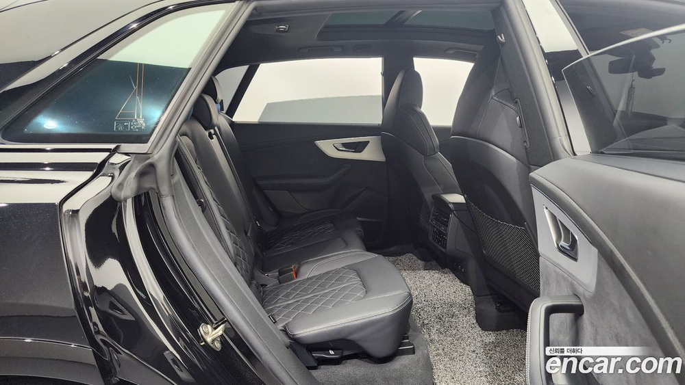 Audi Q8 55 TFSI Quattro Premium (03.2023)