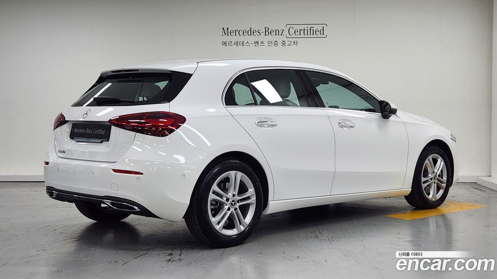 Mercedes-Benz A-Class W177 A220 Hatchback (02.2024)