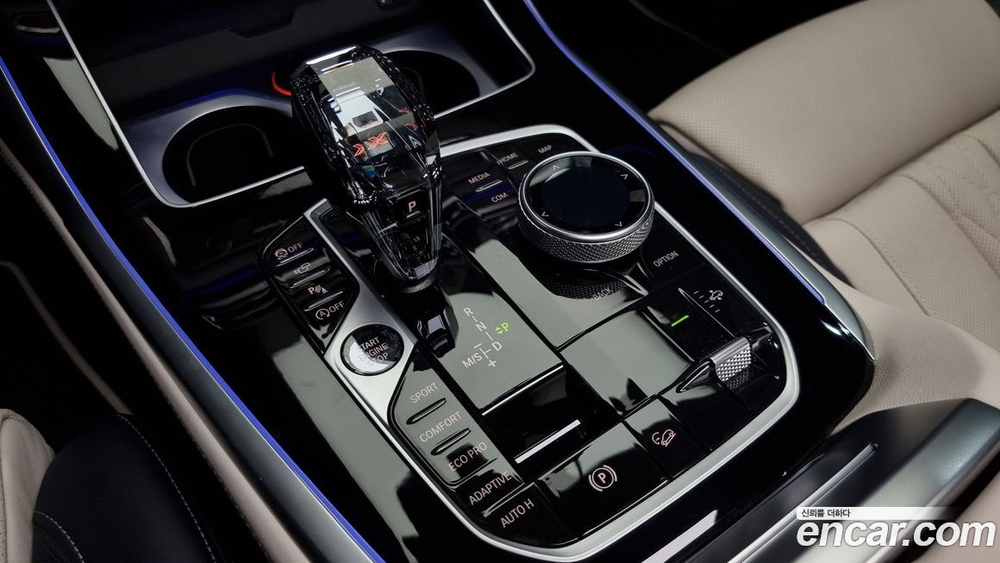 BMW X7 (G07) M50i 6-и местный (07.2022)