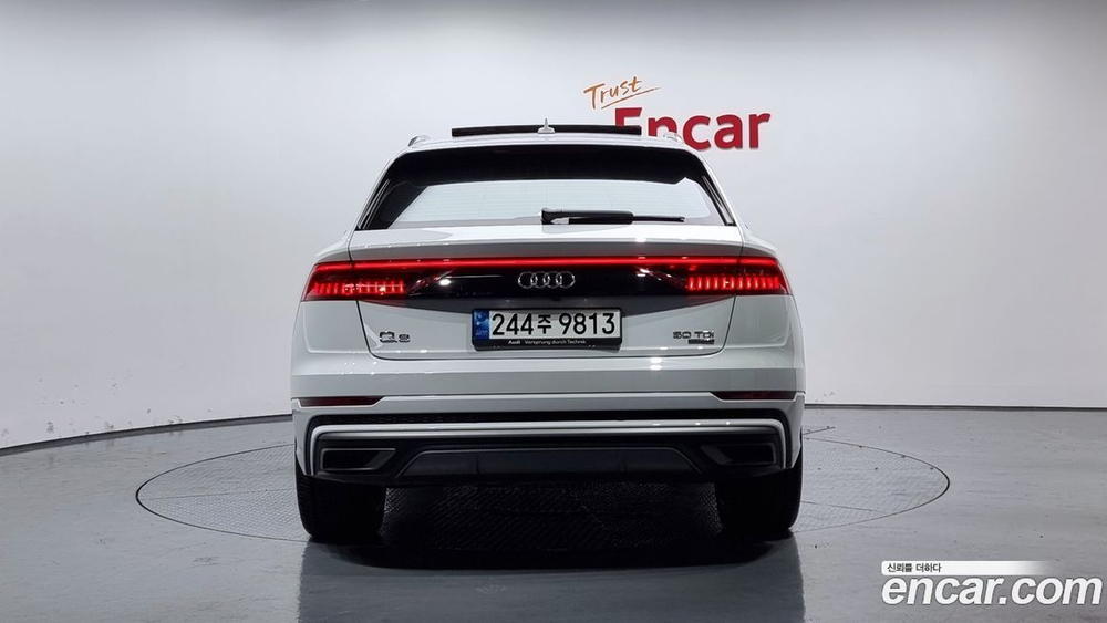 Audi Q8 (4M) 50 TDI Quattro Premium (08.2021)