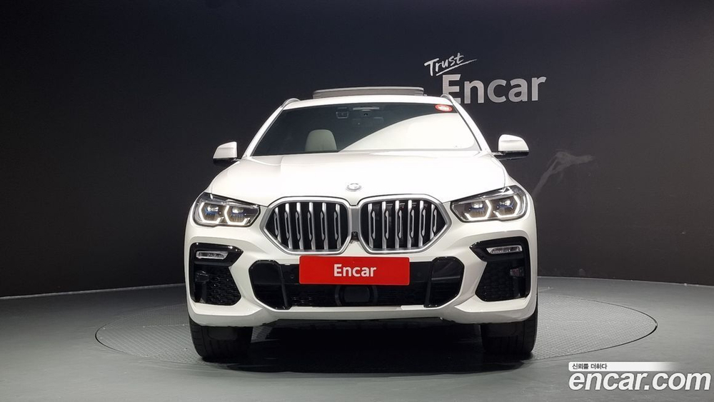 BMW X6 (G06) xDrive40i M Sports (09.2021)