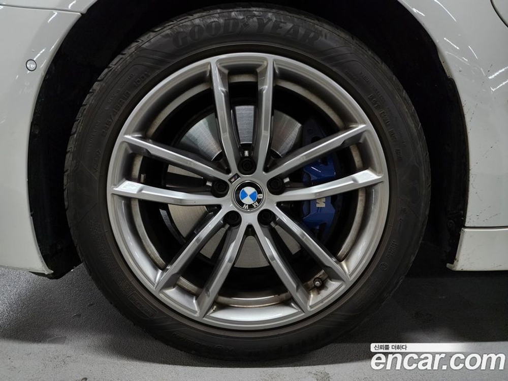 BMW 5 Series (G30) 530e M Sports (05.2020)