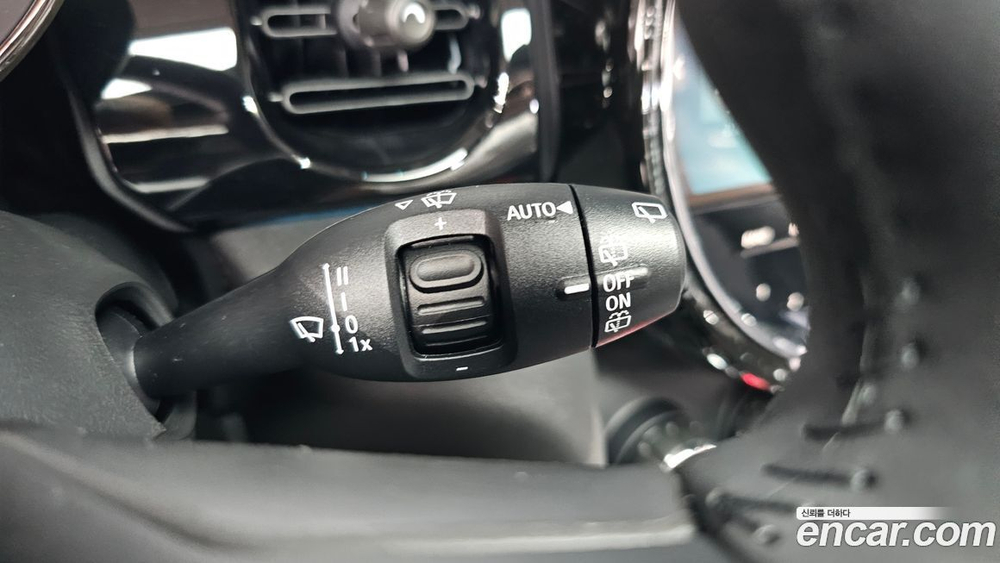 Mini Cooper Classic Plus (11.2023)