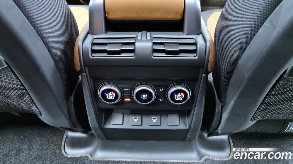 Land Rover Defender (L663) 110 P400 X (07.2022)