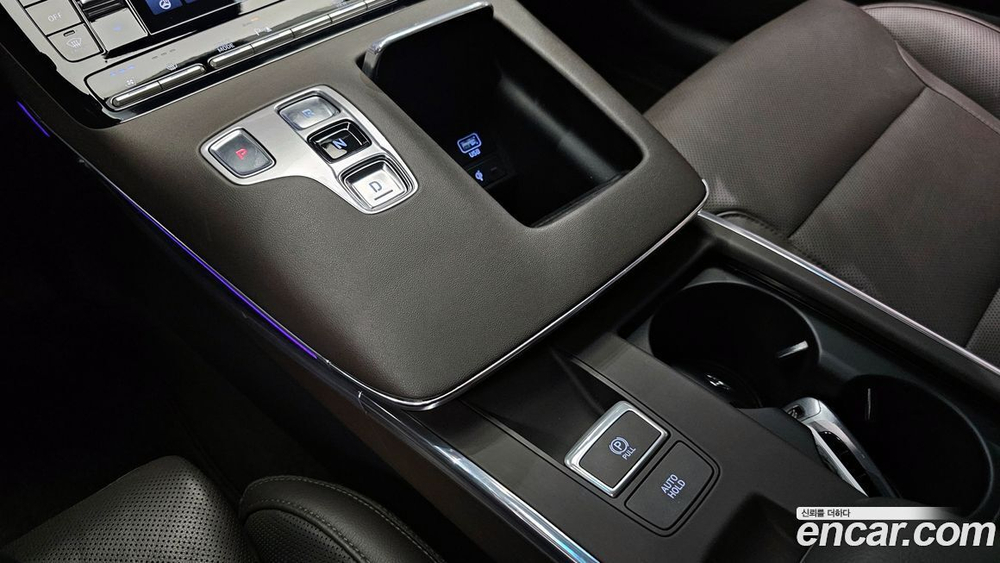 Hyundai The New Grandeur (Azera) IG 2.5 (06.2020)