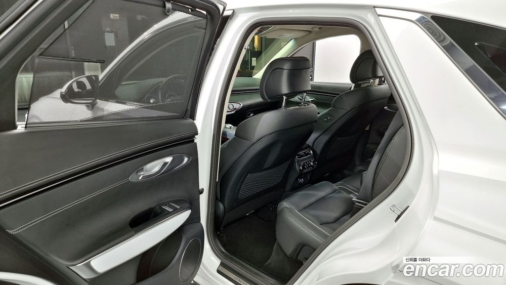 Genesis GV70 3.5T Бензин AWD (04.2021)