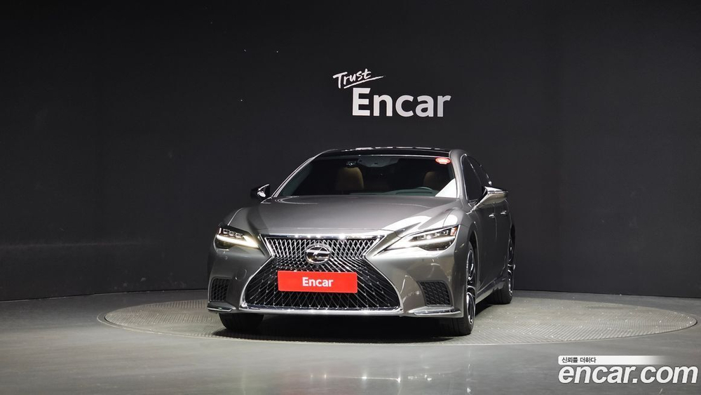 Lexus LS500 5 Generation 3.5 Luxury AWD (04.2022)