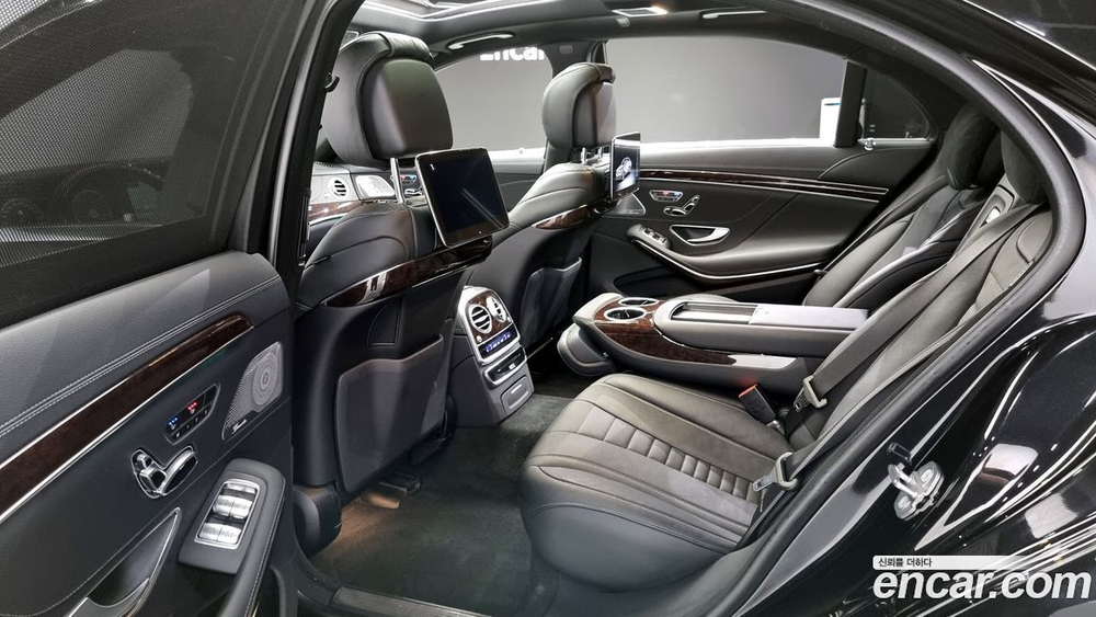 Mercedes-Benz S-Class W222 S560L 4MATIC (12.2019)