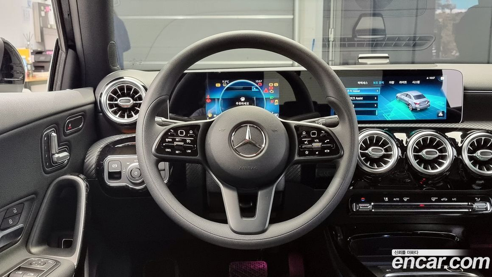 Mercedes-Benz A-Class W177 A220 Sedan (05.2020)