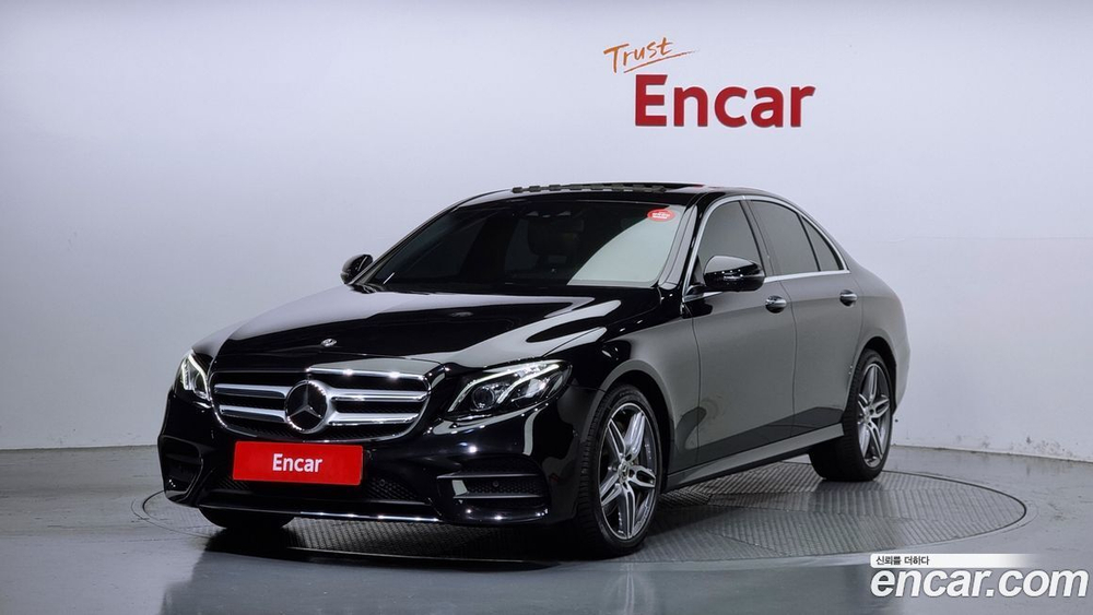 Mercedes-Benz E-Class W213 E300 4MATIC AMG Line (06.2020)