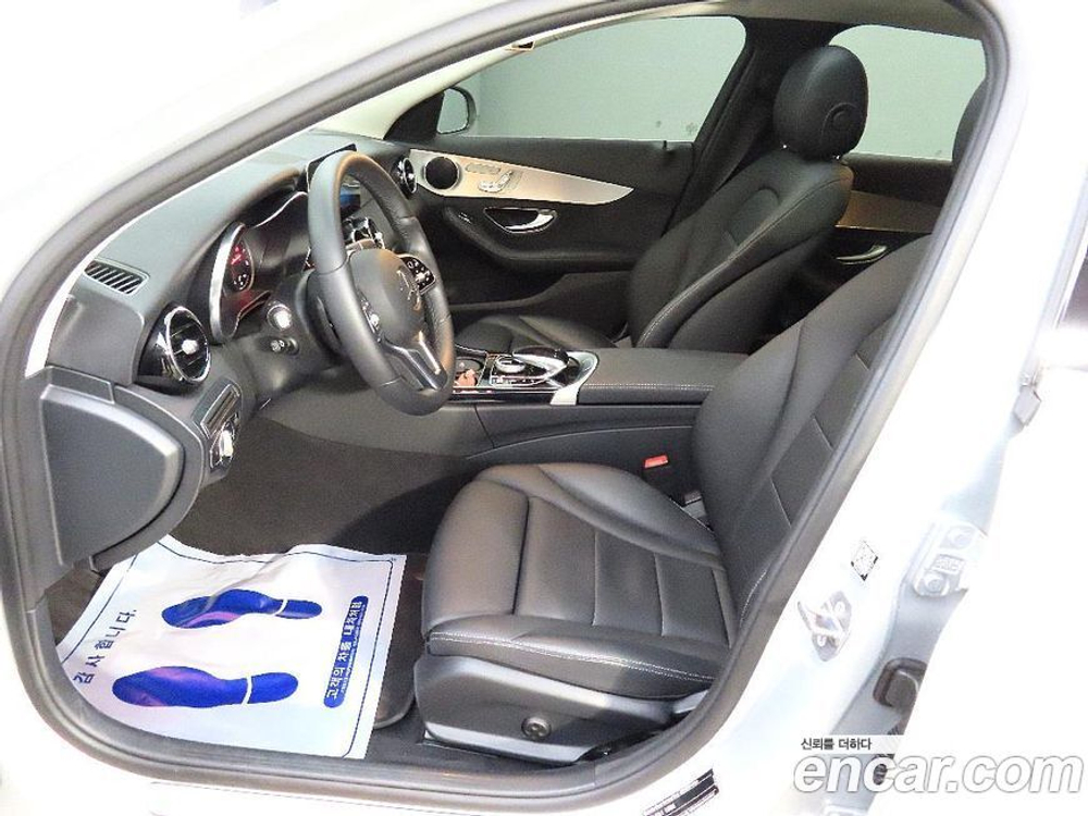 Mercedes-Benz C-Class W205 C200 Avangarde (06.2020)