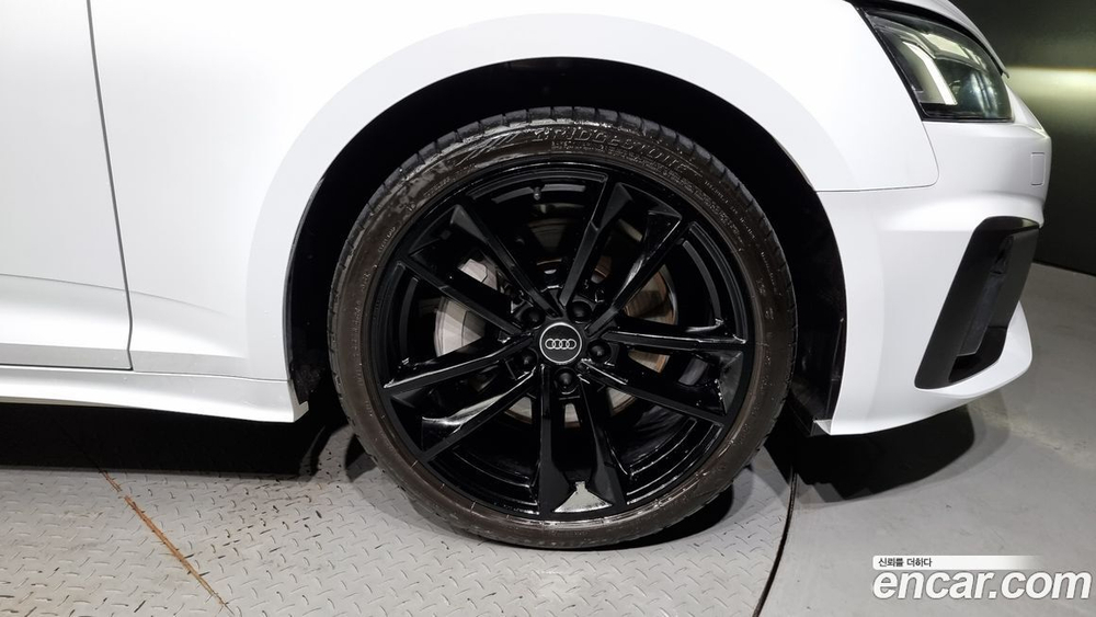 Audi A5 (F5) 45 TFSI Quattro Premium Coupe (08.2022)