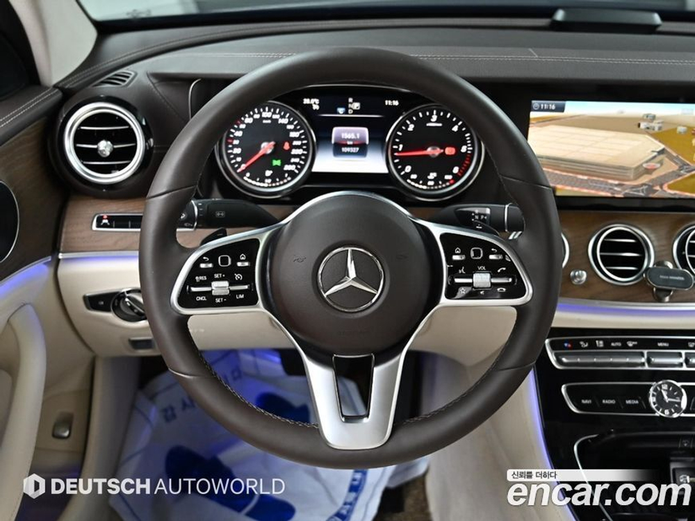 Mercedes-Benz E-Class W213 E220d 4MATIC Exclusive (10.2019)