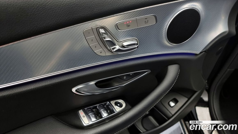 Mercedes-Benz E-Class W213 E250 Avangarde (11.2019)
