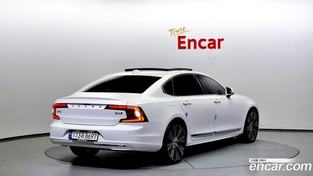 Volvo S90 B6 AWD Ultimate Bright (12.2022)