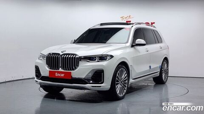BMW X7 (G07) xDrive 40i Design Pure Excellence 6-и местный (10.2020)