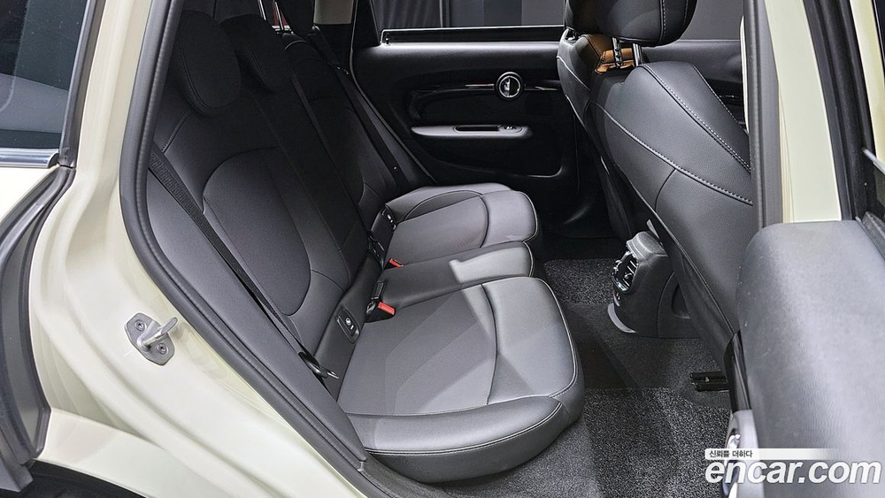 Mini Cooper Clubman High (06.2021)
