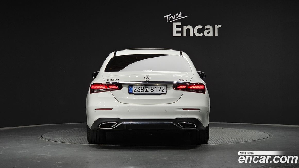 Mercedes-Benz E-Class W213 E220d 4MATIC AMG Line (10.2020)