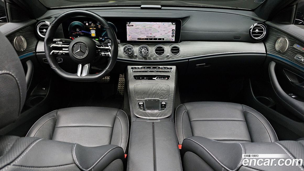 Mercedes-Benz E-Class W213 E350 4MATIC AMG Line (06.2022)