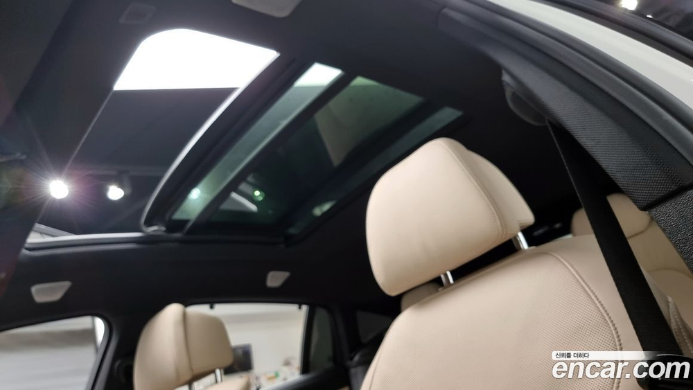 BMW X6 (G06) xDrive40i M Sports (10.2021)