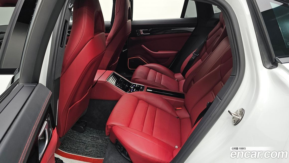 Porsche Panamera (971) 2.9 AWD E-Hybrid (02.2022)