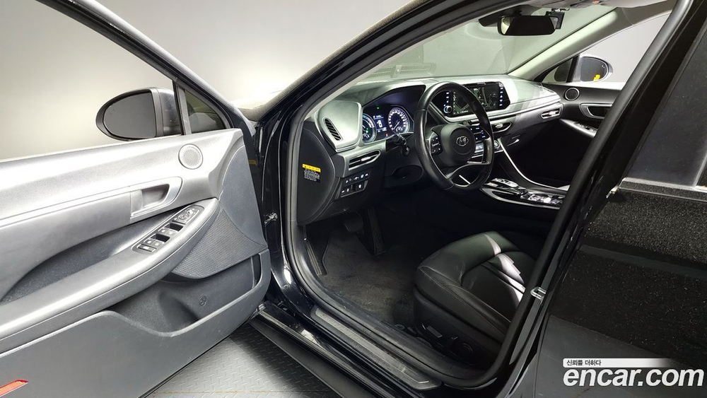 Hyundai Sonata Hybrid (DN8) Premium (03.2020)