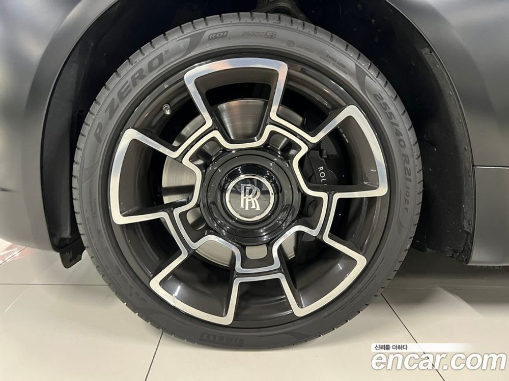 Rolls-Royce Wraith 6.6 Черный Badge (01.2020)