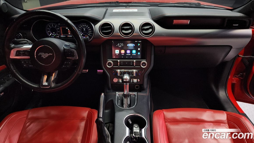 Ford Mustang Convertible (04.2021)