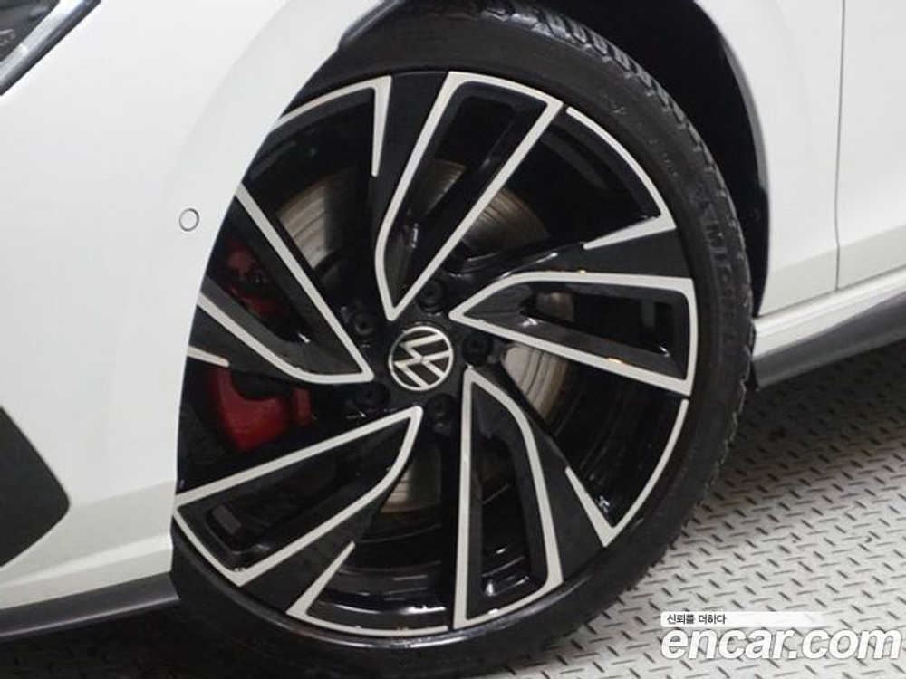 Volkswagen Golf 8 Generation 2.0 GTI (12.2022)