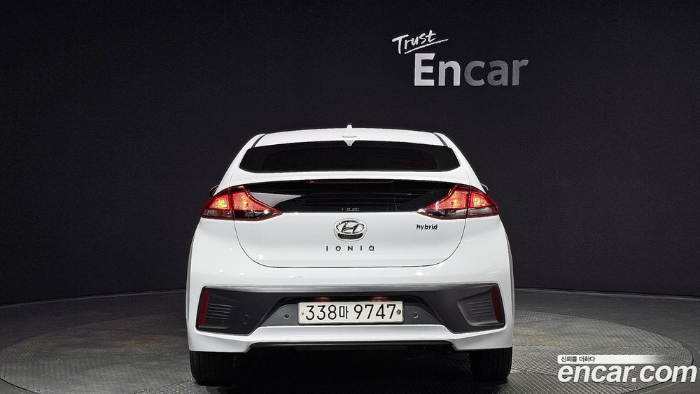 Hyundai The New Ionic Hybrid 1.6 HEV (12.2019)