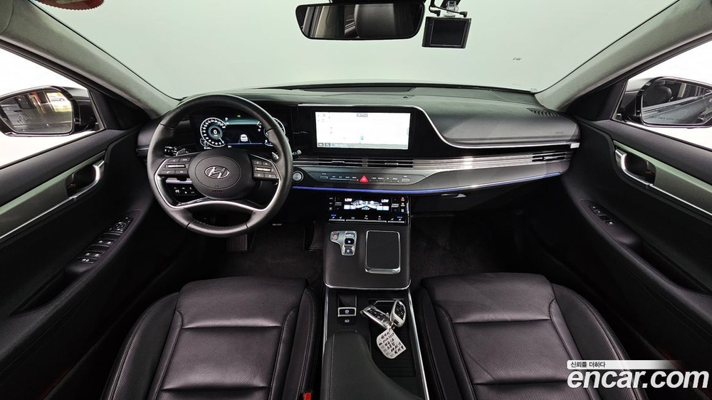 Hyundai The New Grandeur (Azera) IG 2.5 (05.2022)