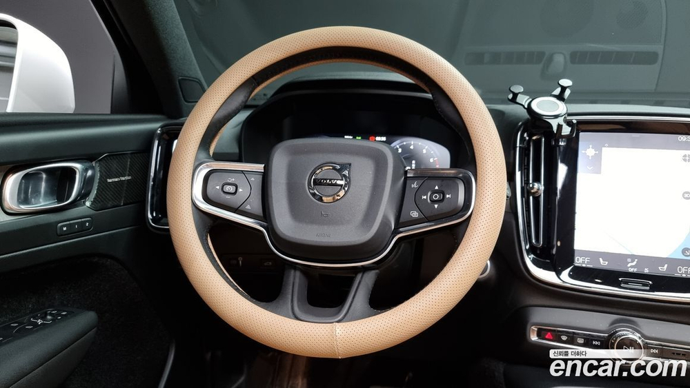 Volvo XC40 B4 Inscription (11.2020)