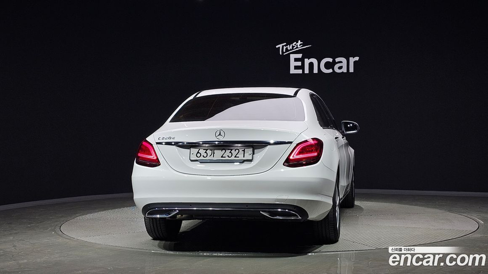 Mercedes-Benz C-Class W205 C220 d Avangarde (08.2019)