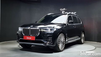 BMW X7 (G07) xDrive 40i Design Pure Excellence 7-и местный (03.2021)