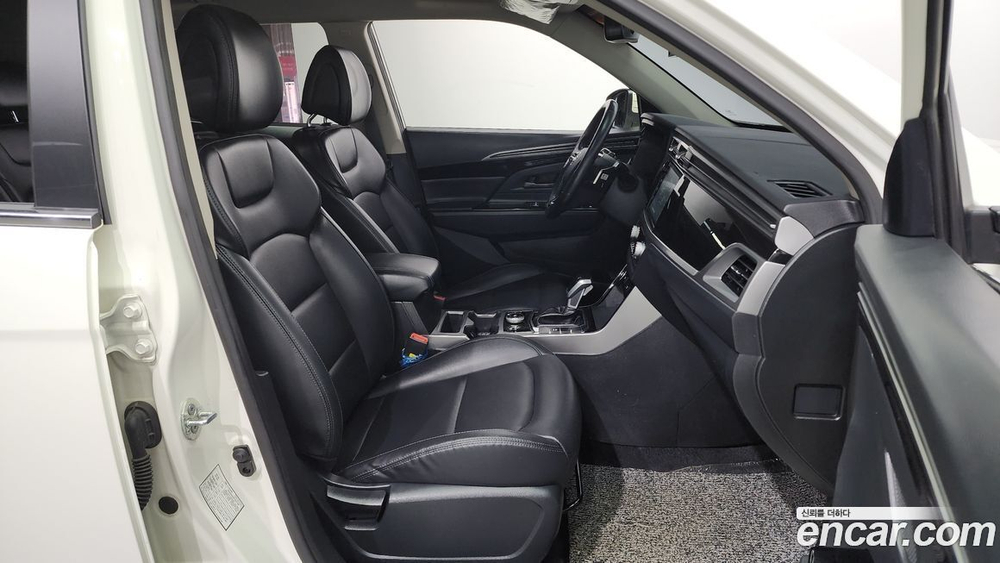 KG Mobility (Ssangyong) Beautiful Korando Дизель 1.6 2WD C5 (09.2020)