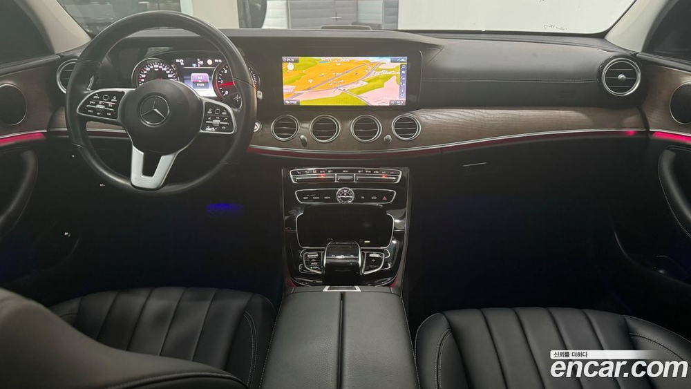Mercedes-Benz E-Class W213 E220d 4MATIC Exclusive (06.2020)