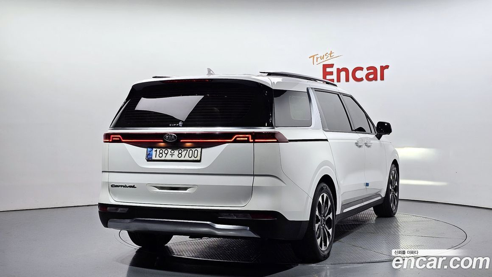 Kia Carnival (Sedona) 4 Generation 9-и местный Signatures (12.2020)